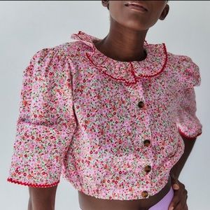 Tach floral pink button down top